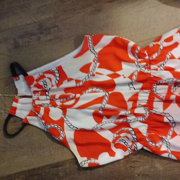 Lilly Pulitzer š Dress - Picture 2 of 9